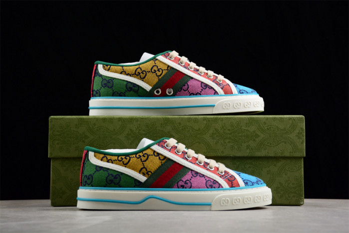 G*u*i sneaker g1000004