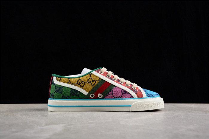 G*u*i sneaker g1000004