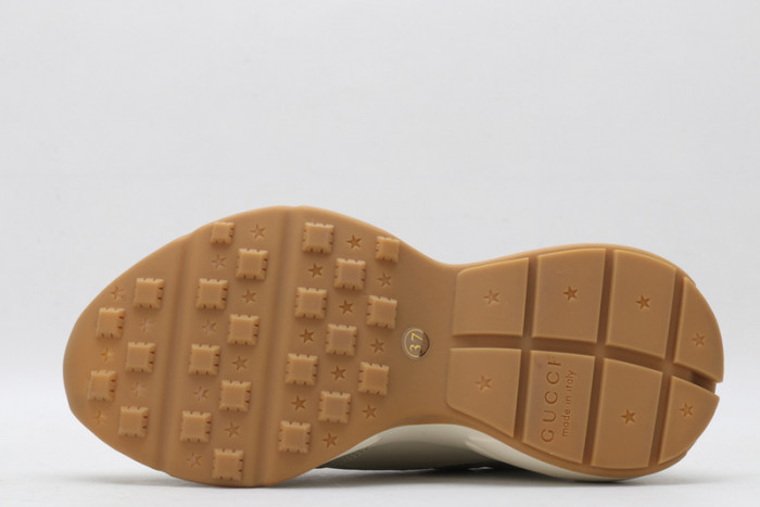 G*u*i sneaker g1000073