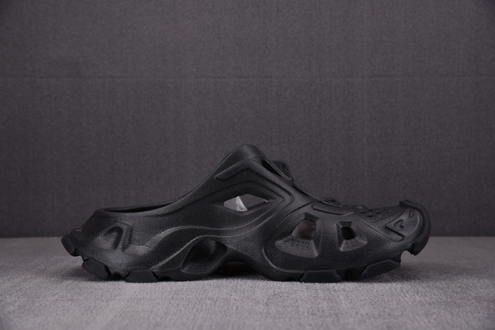 balenciag sandals