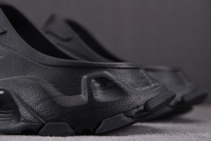 balenciag sandals