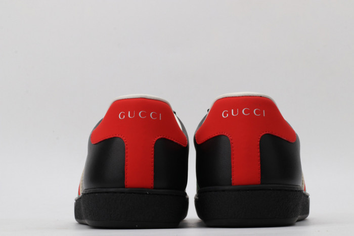 G*u*i sneaker g1000030