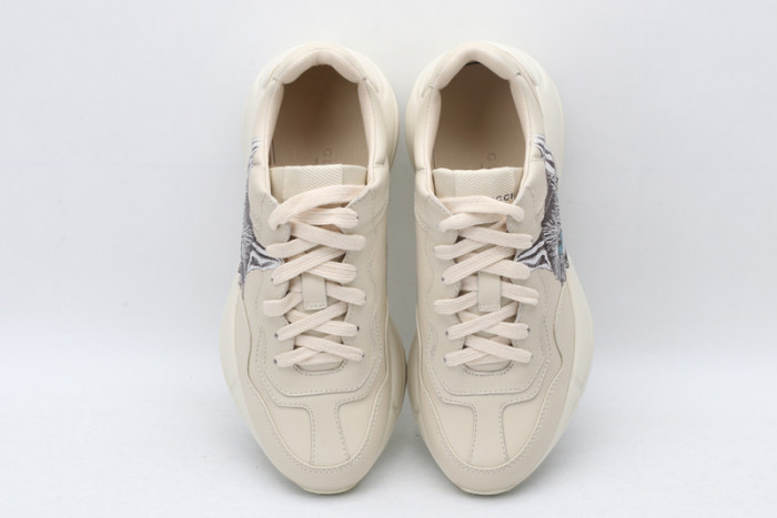 G*u*i sneaker g1000069