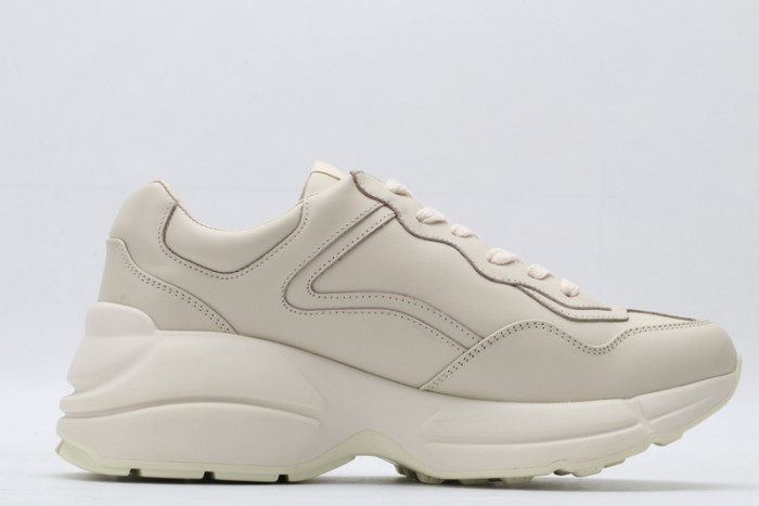 G*u*i sneaker g1000057