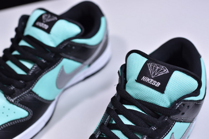 nike dunk sb low diamond S*pply co. "t*f*ny" 304292-402
