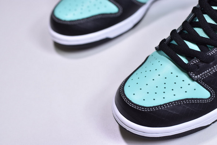 nike dunk sb low diamond S*pply co. "t*f*ny" 304292-402