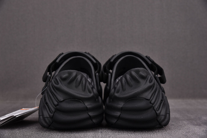 salehe bembury x crocs pollex clog“sasquatch”