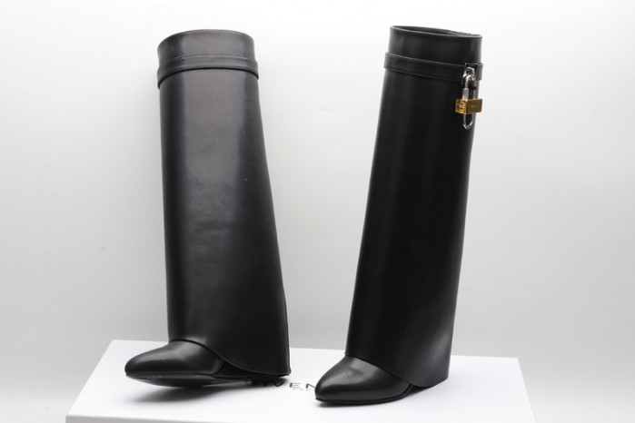 give*chy shark leather boots