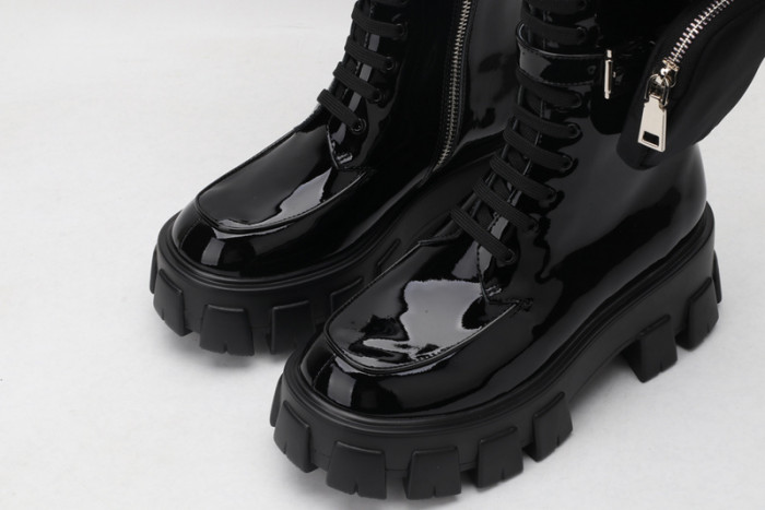 prad women