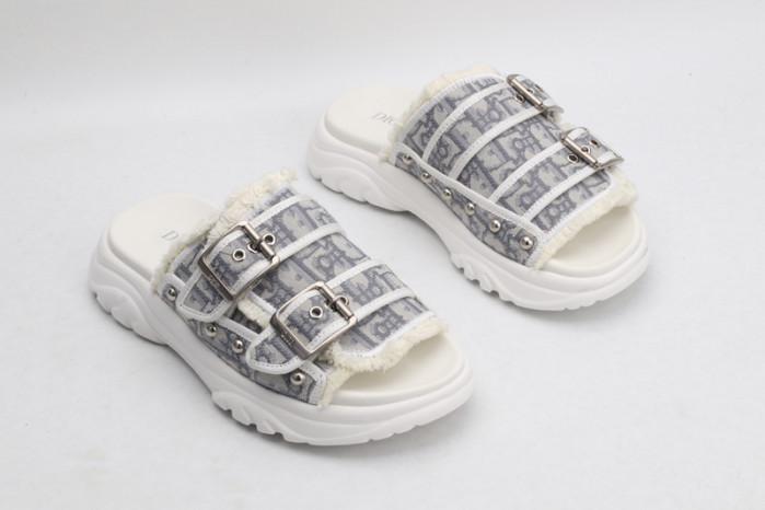 d1or sandal
