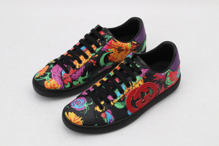 G*u*i sneaker g1000027
