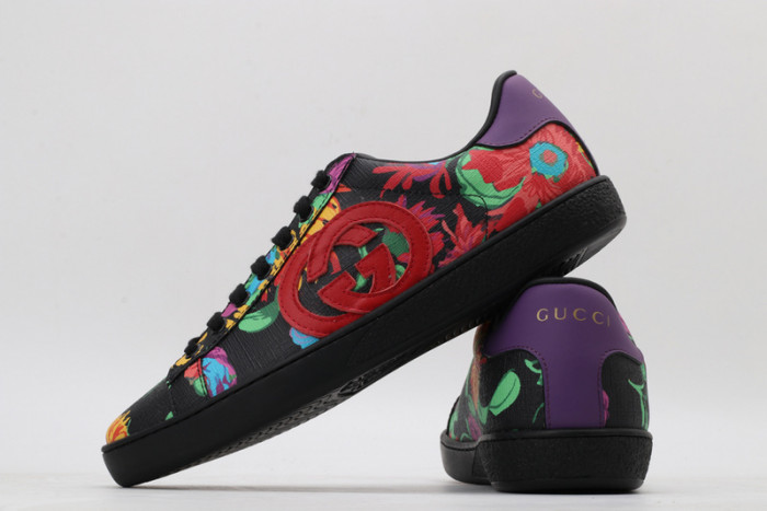 G*u*i sneaker g1000027