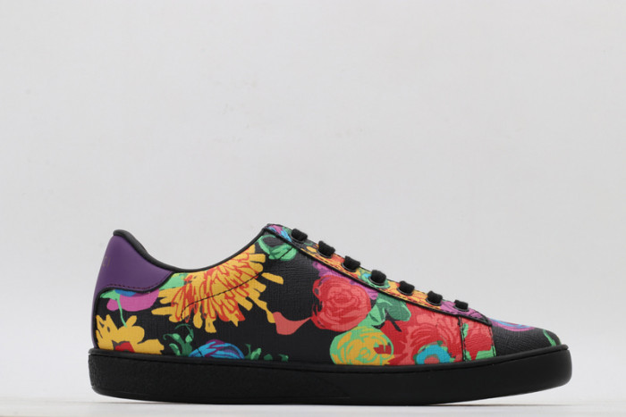 G*u*i sneaker g1000027