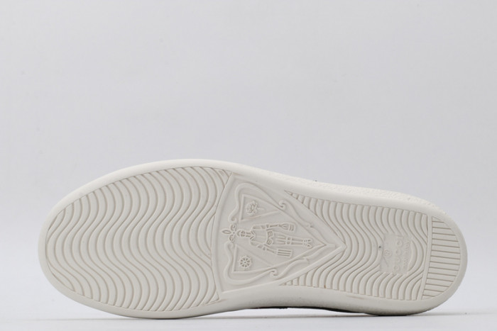 G*u*i sneaker g1000029