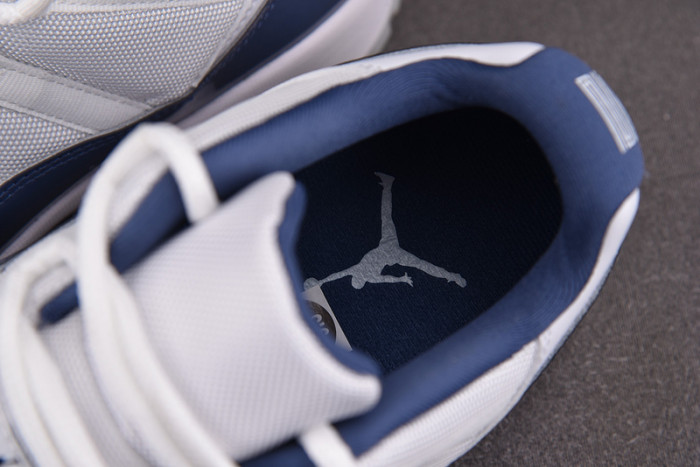air jordan 11 low diffused blue fv5104-104